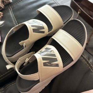 Women’s Nike Sandals